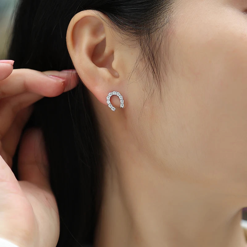 US Warehouse 925 Sterling Silver Horseshoe Earrings with Gems Ladies Fine Earrings U Shape Stud Earrings with Moissanite